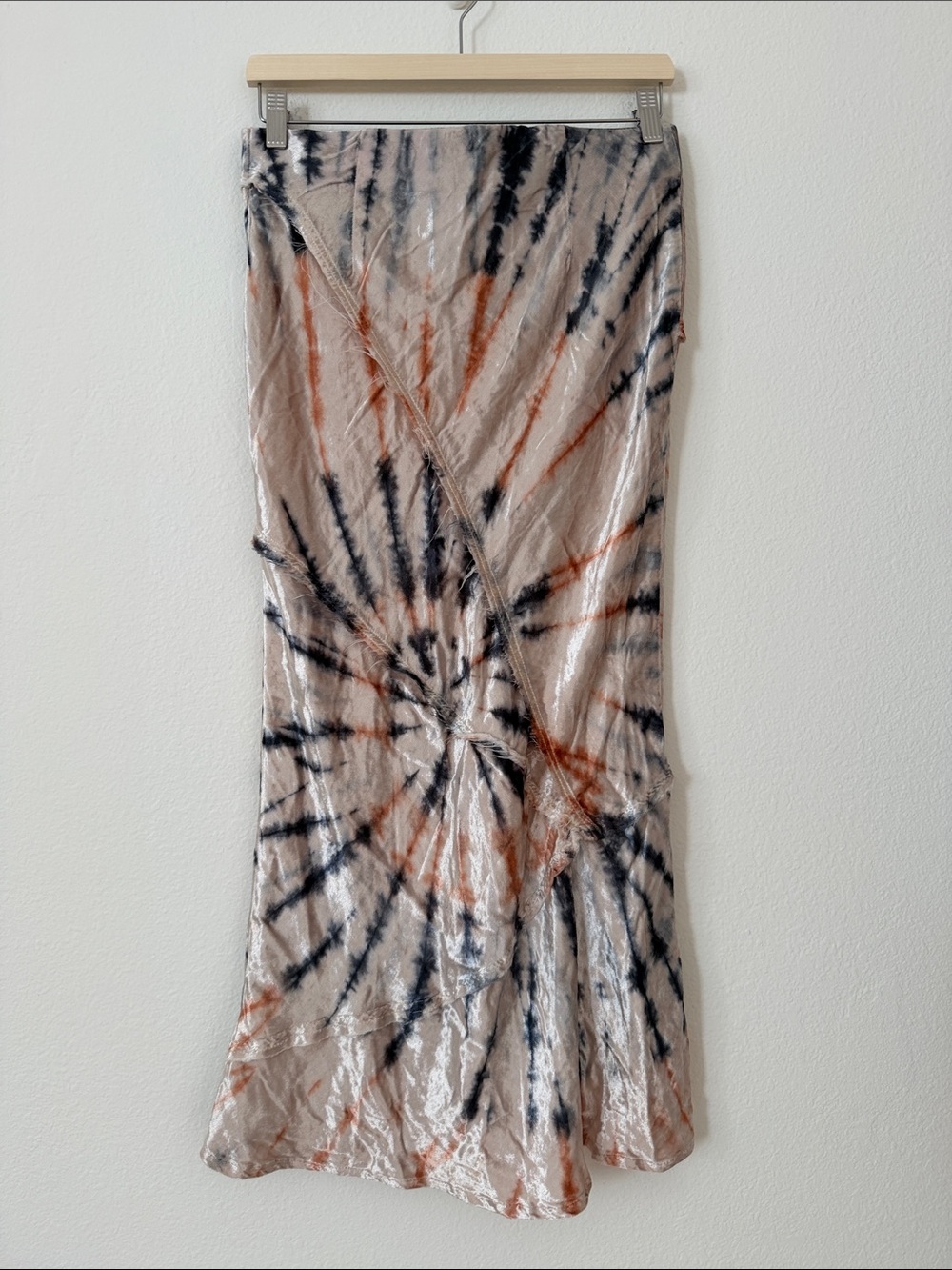 Free People Velvet Boho Hippy Tie Dye Midi Skirt Size Medium Fall Artsy Festival - Picture 7 of 9